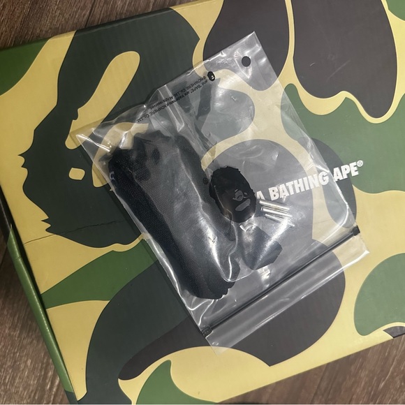 Bape Sneakers - Picture 5 of 11
